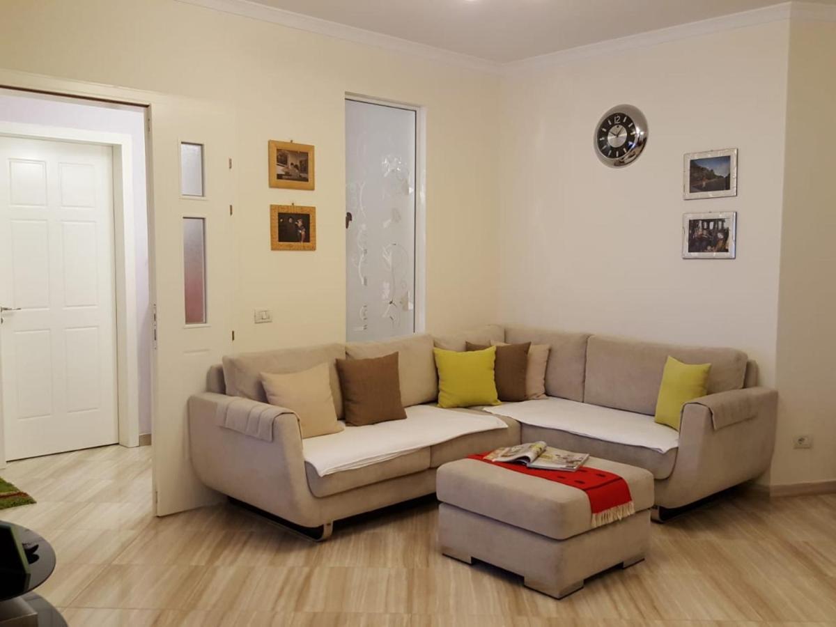 Holiday Center Apartment Shkodër Exterior foto